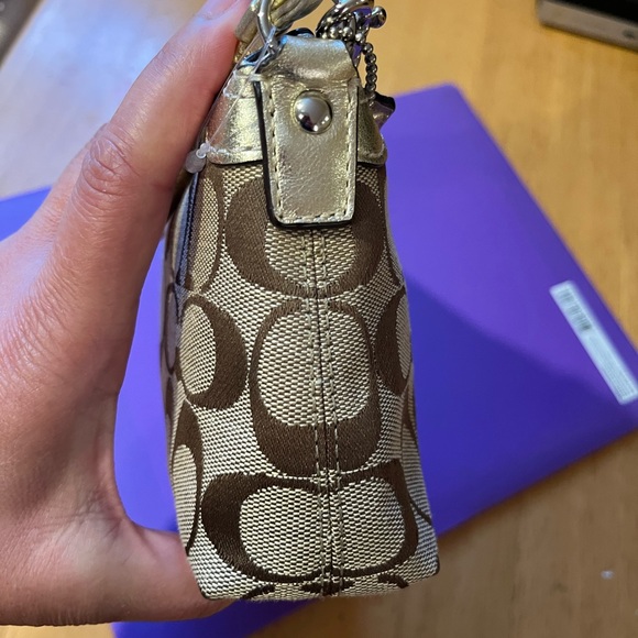 Coach Signature Brown Canvas Gold Leather Trim Turnlock Wristlet - Coin Wallet - Picture 12 of 12